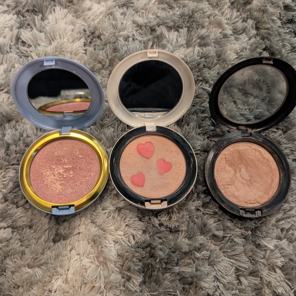 MAC Cosmetics Bronzing Powder Collection - Picture 4 of 11